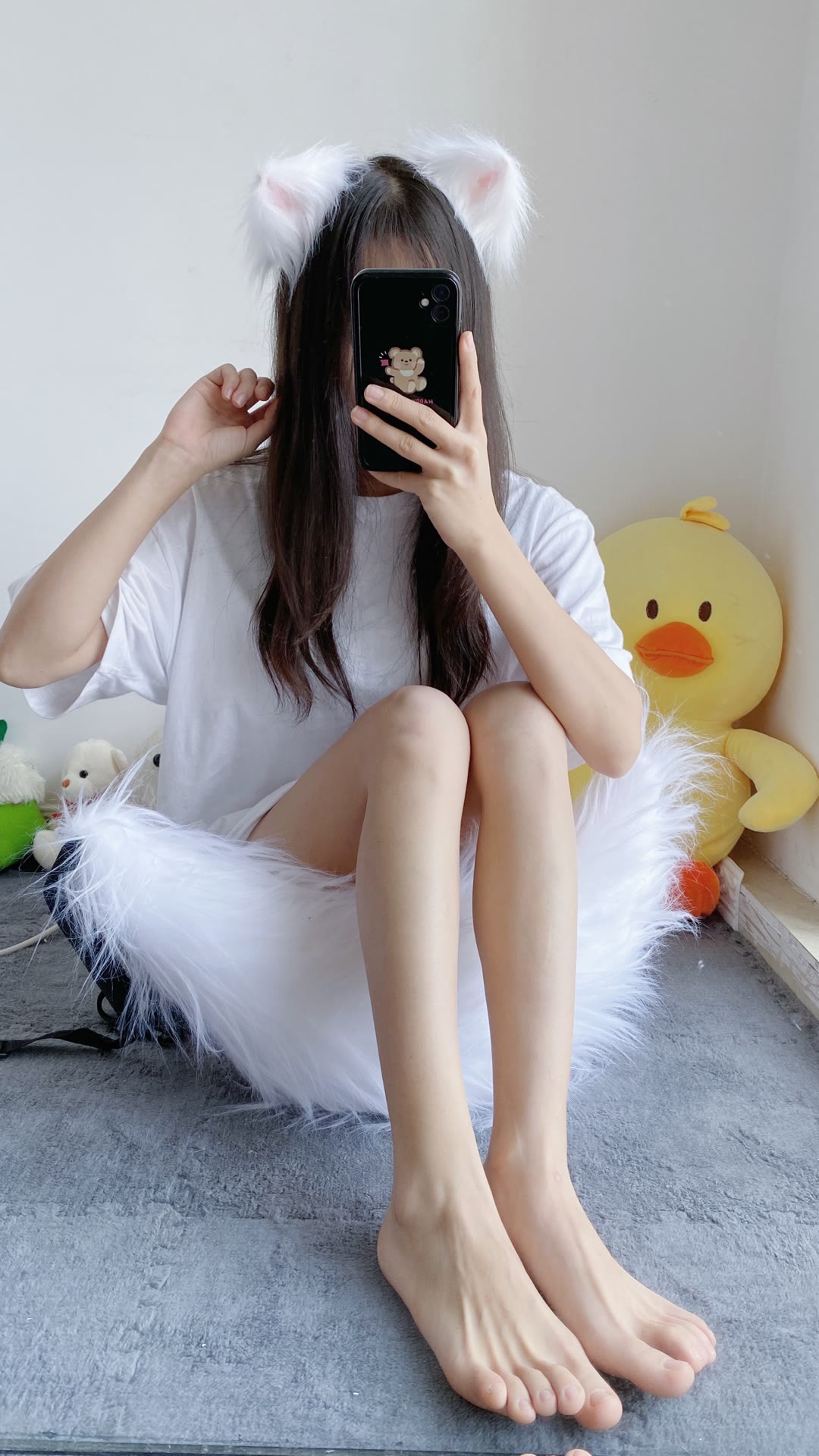 坐在毛毛上的肉丝玉足超嫩小姐姐-自拍论坛-日常生活-大大鹏源码网